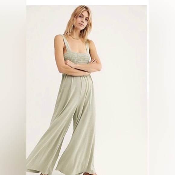 Free People Pants - EUC Free People Beach Cover up